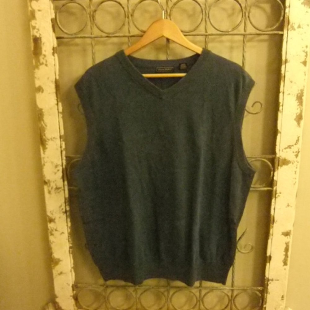 SADDLEBRED BLUE V-NECK SWEATER VEST MENS LARGE